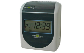 Die aktiv-time AT100D Stempeluhr mit digitaler Anzeige, ideal für präzise Zeiterfassung in Unternehmen